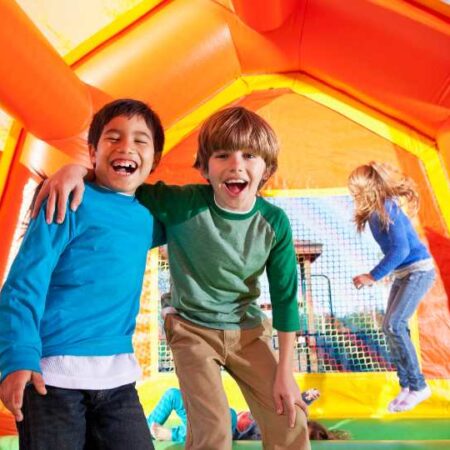 how to start a bounce house business